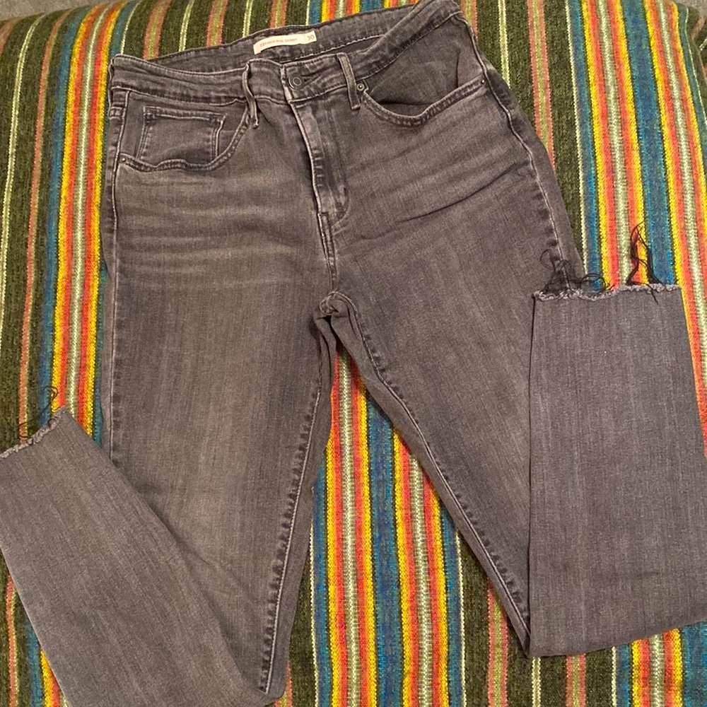Levi’s gray 721 skinny jeans